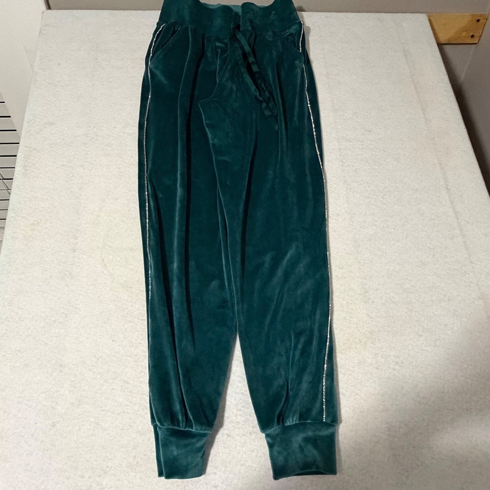 Victorias Secret On Point Green Velour Rhinestone Trim Joggers Small